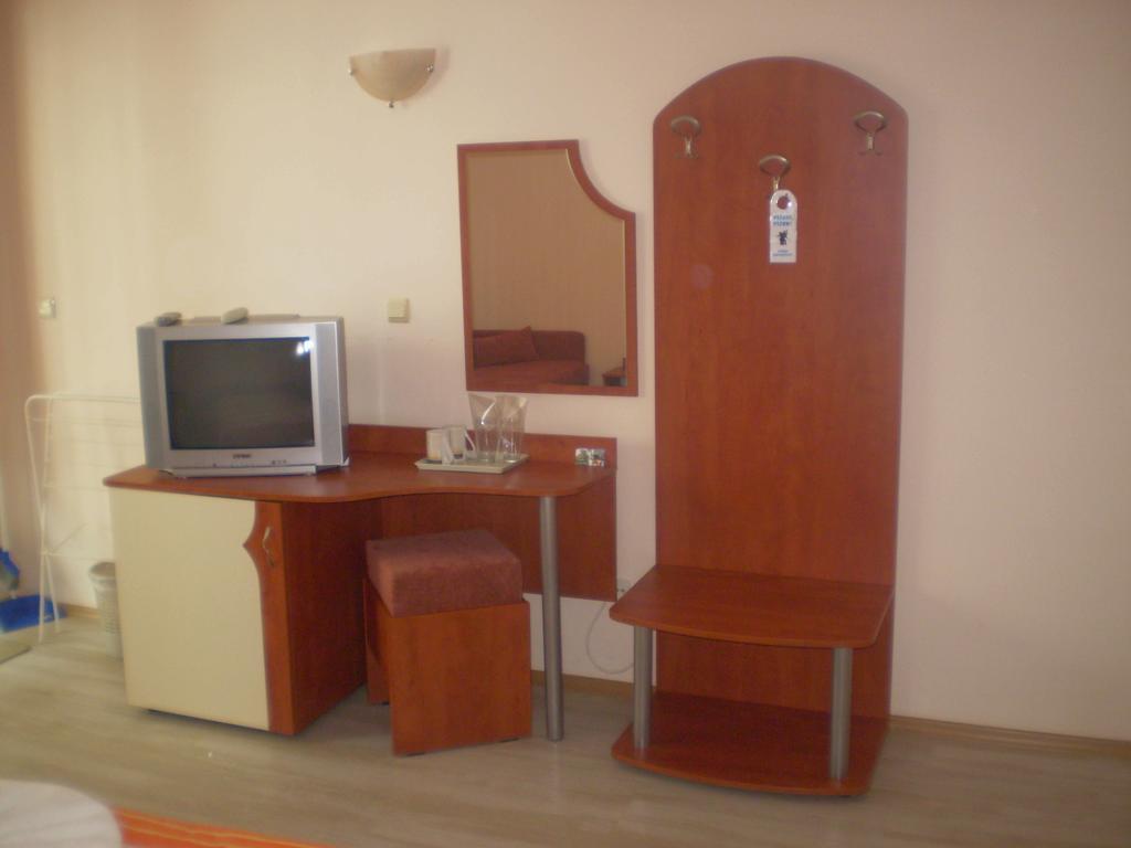 Guest House ,, Ekaterina" Νεσέμπαρ Δωμάτιο φωτογραφία