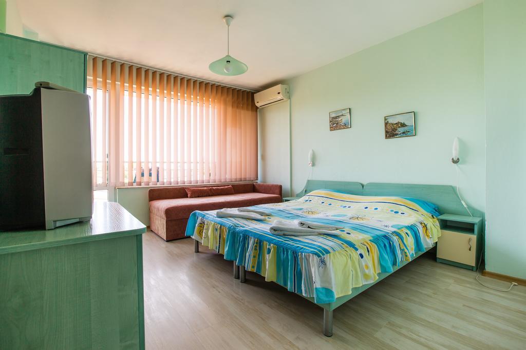 Guest House ,, Ekaterina" Νεσέμπαρ Εξωτερικό φωτογραφία